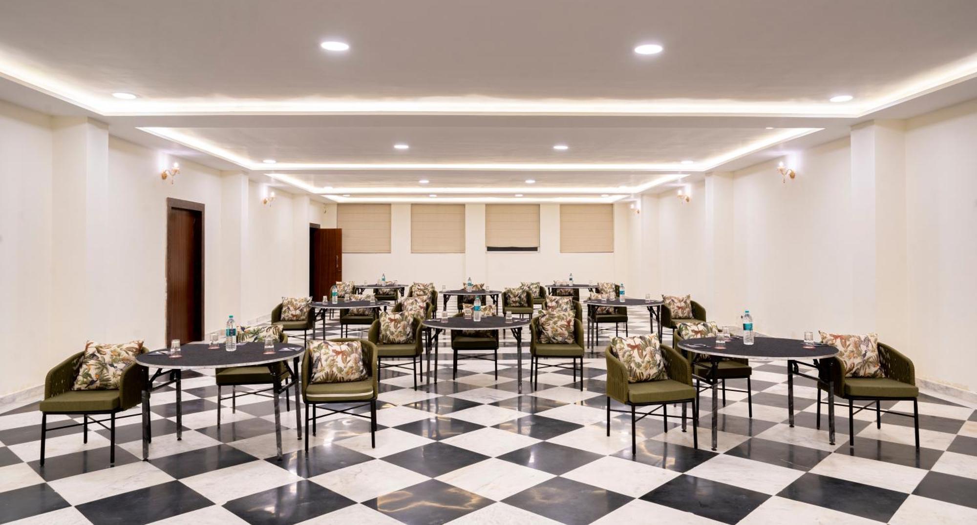 Spree Resort Sariska Thana Ghazi ภายนอก รูปภาพ